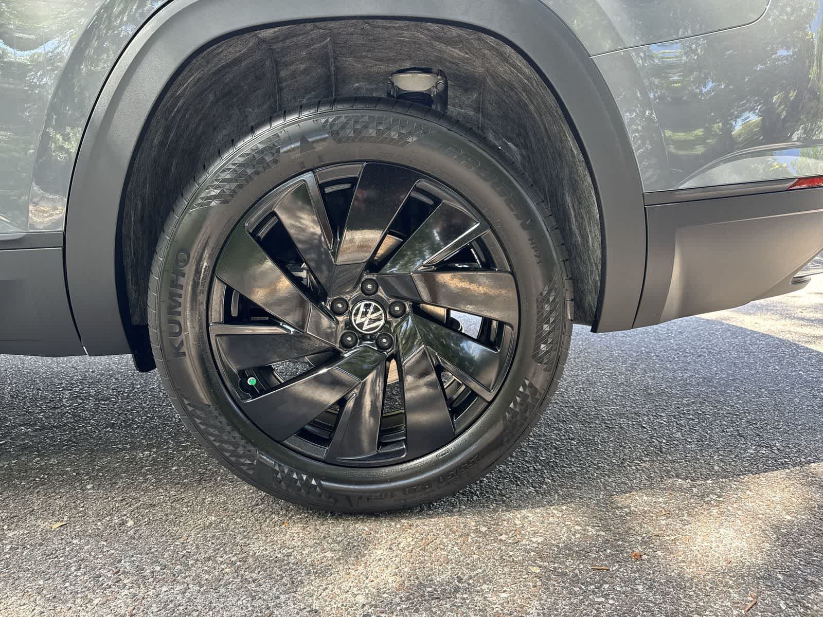 Volkswagen Atlas 2.0T SE con tecnología 2026