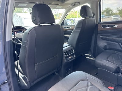 Volkswagen Atlas 2.0T SE con tecnología 2026