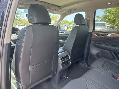 Volkswagen Atlas 2.0T SE con tecnología 2026