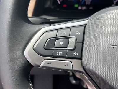 Volkswagen Atlas 2.0T SE con tecnología 2026