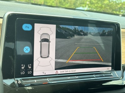 Volkswagen Atlas 2.0T SE con tecnología 2026