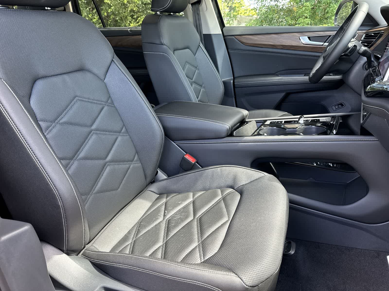 Volkswagen Atlas 2.0T SE con tecnología 2026
