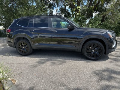 Volkswagen Atlas 2.0T SE con tecnología 2026