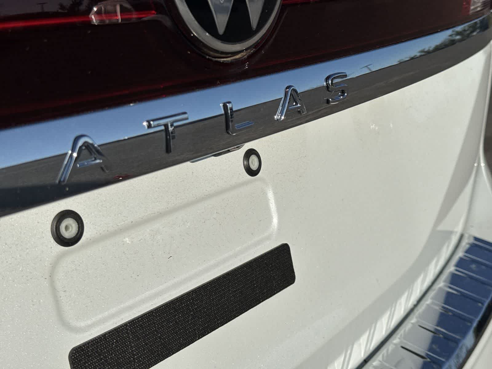 Volkswagen Atlas 2.0T SE con tecnología 2026
