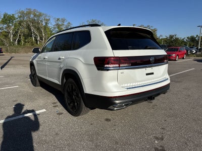 Volkswagen Atlas 2.0T SE con tecnología 2026