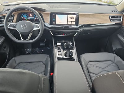 Volkswagen Atlas 2.0T SE con tecnología 2026