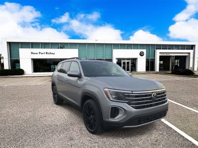 Volkswagen Atlas 2.0T SE con tecnología 2026