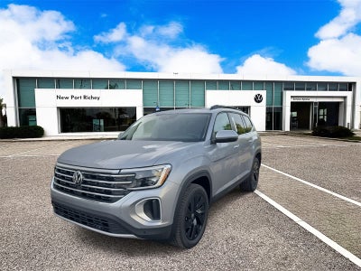 Volkswagen Atlas 2.0T SE con tecnología 2026