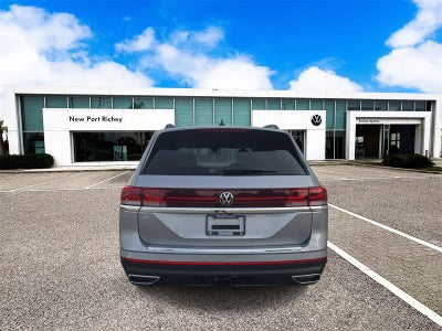 Volkswagen Atlas 2.0T SE con tecnología 2026