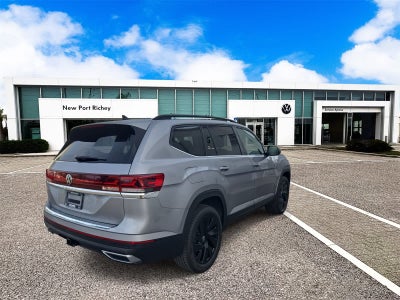 Volkswagen Atlas 2.0T SE con tecnología 2026