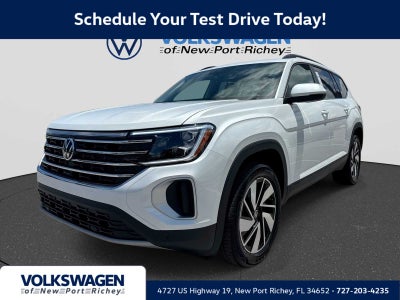 Volkswagen Atlas 2.0T SE con tecnología 2026