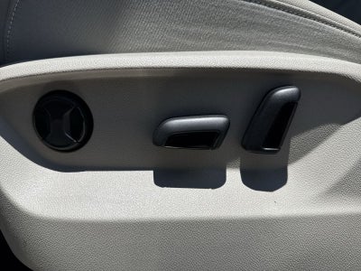 Volkswagen Atlas 2.0T SE con tecnología 2026