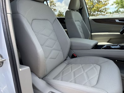 Volkswagen Atlas 2.0T SE con tecnología 2026