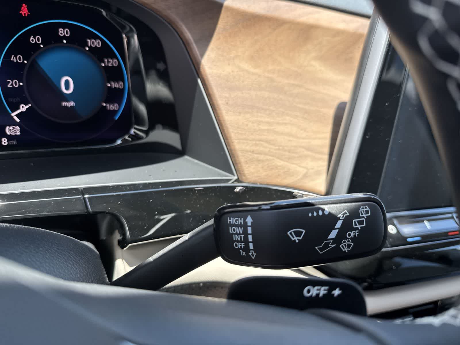 Volkswagen Atlas 2.0T SE con tecnología 2026