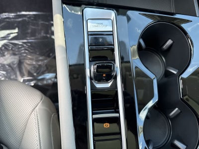 Volkswagen Atlas 2.0T SE con tecnología 2026