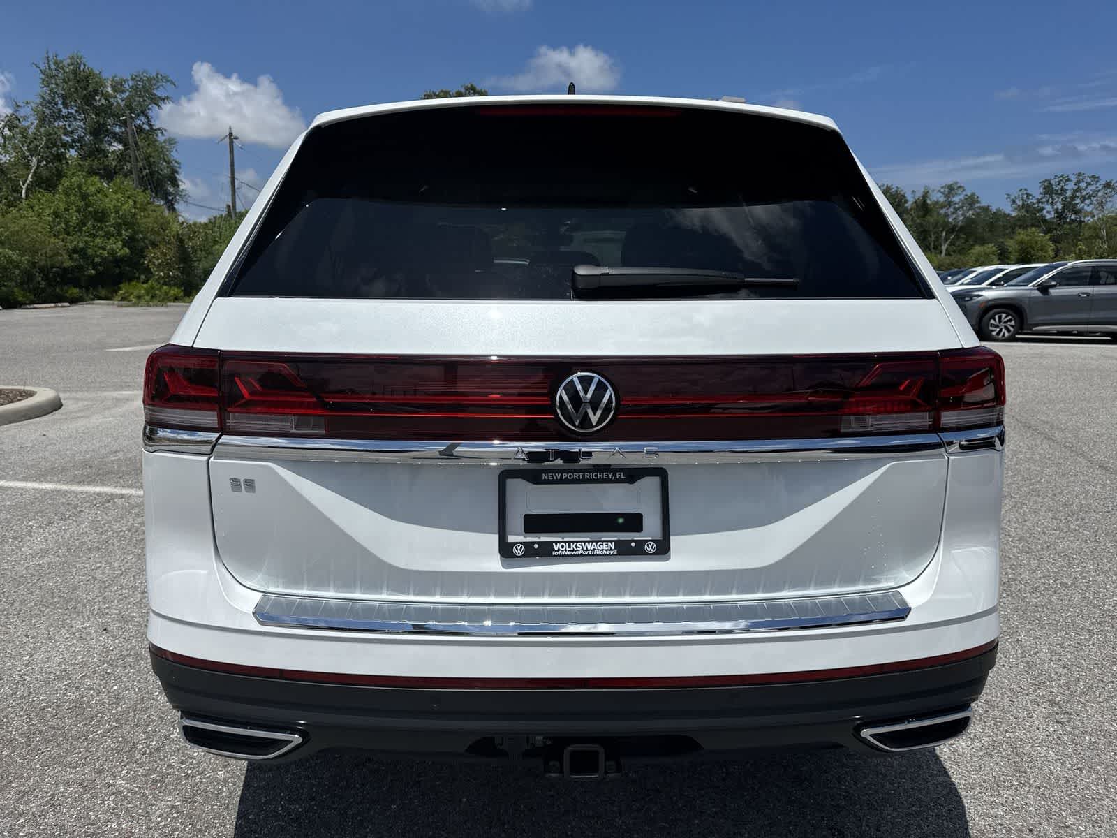 Volkswagen Atlas 2.0T SE con tecnología 2026
