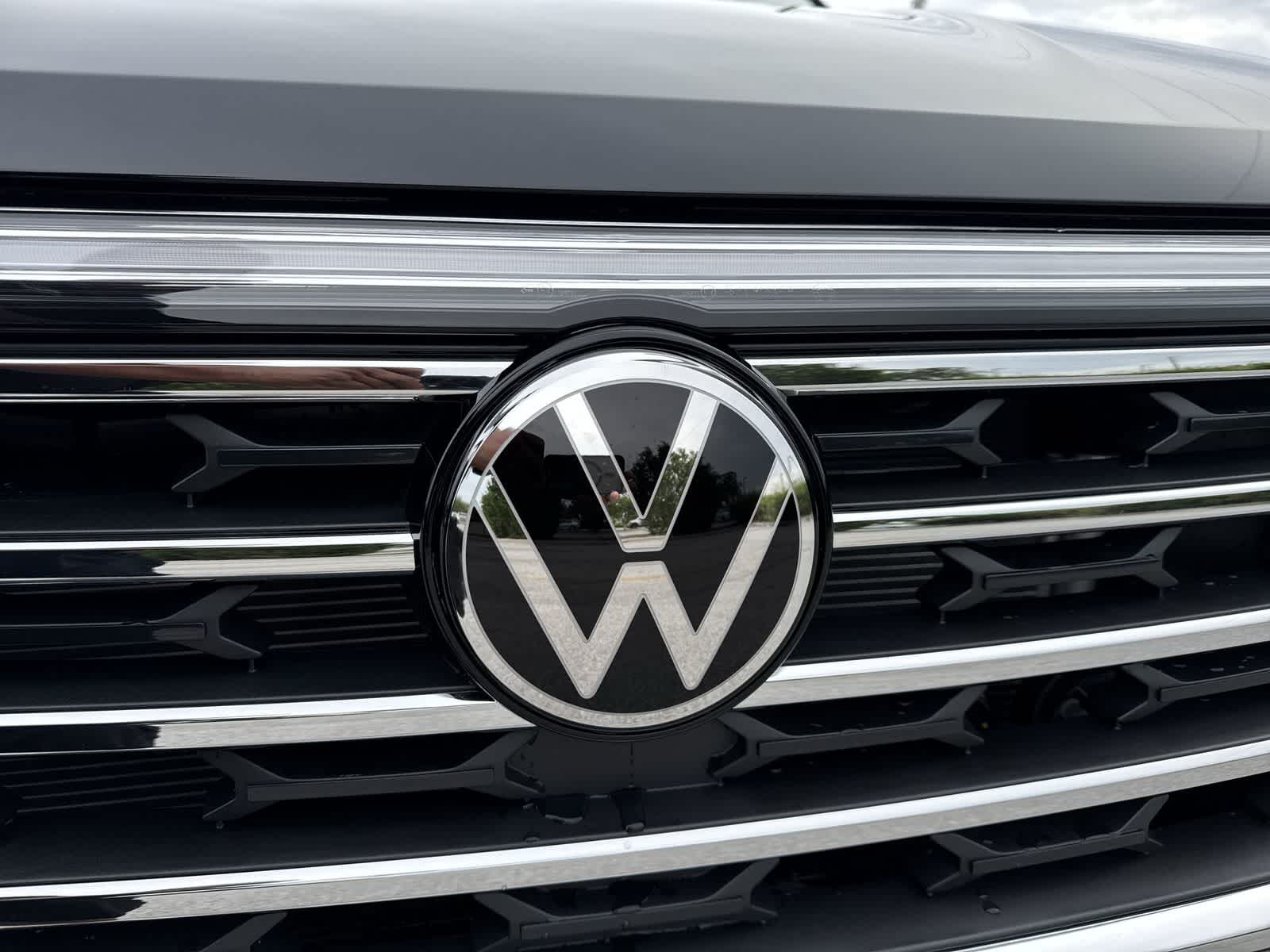 Volkswagen Atlas 2.0T SE con tecnología 2026
