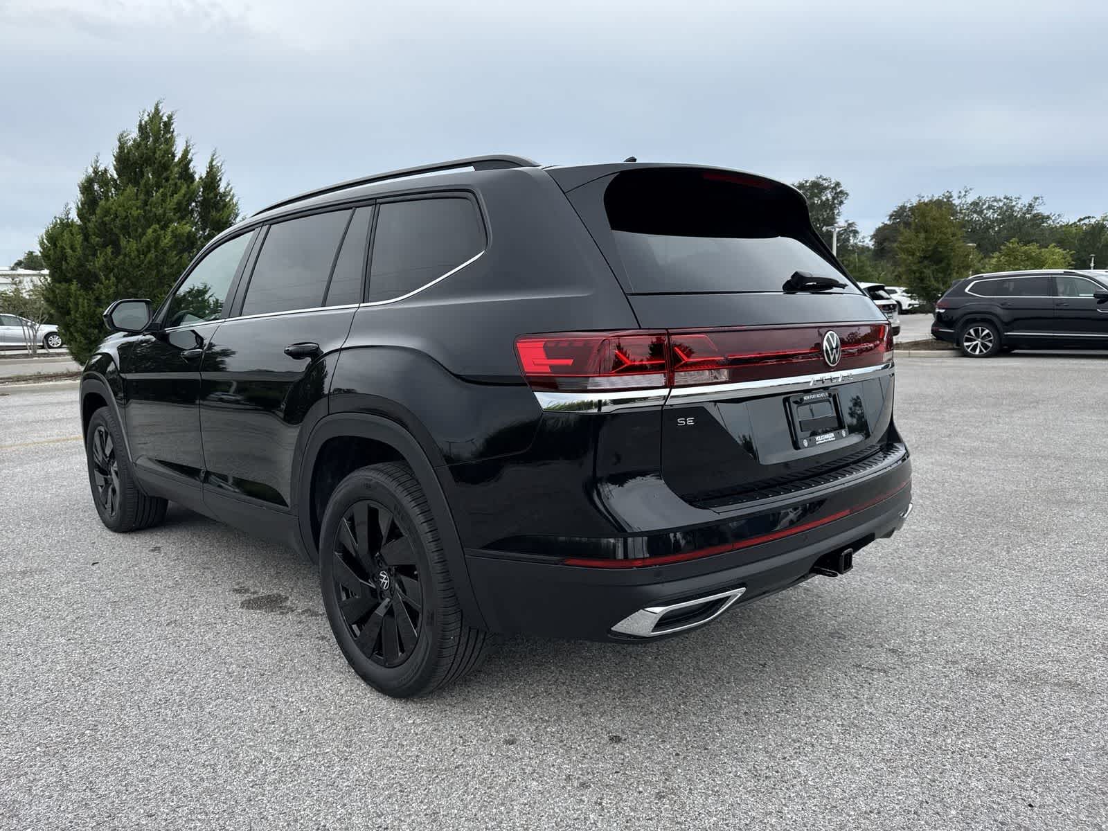 Volkswagen Atlas 2.0T SE con tecnología 2026
