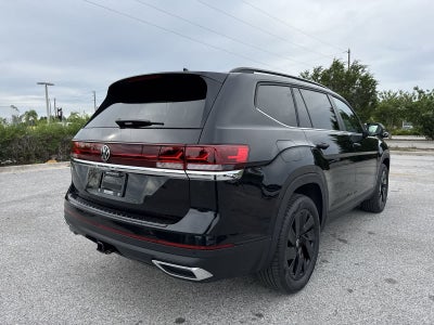 Volkswagen Atlas 2.0T SE con tecnología 2026