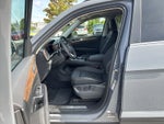 Volkswagen Atlas 2.0T SE con tecnología 2026
