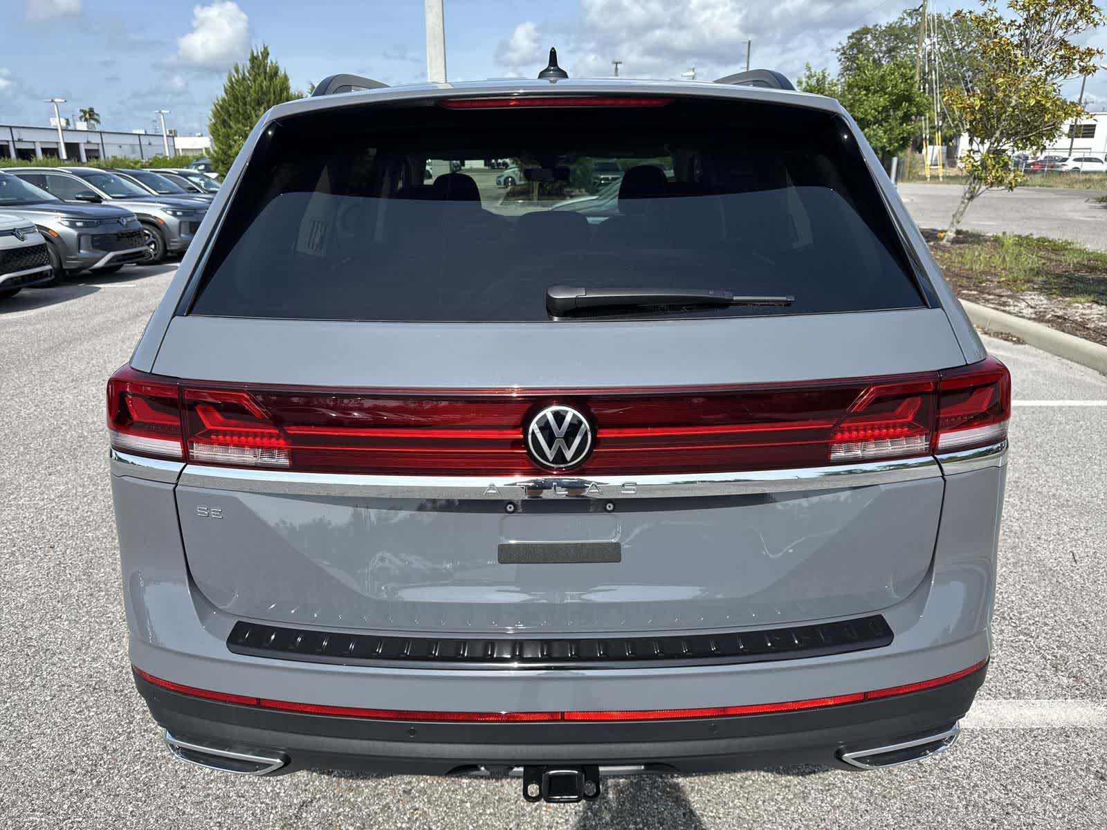 Volkswagen Atlas 2.0T SE con tecnología 2026