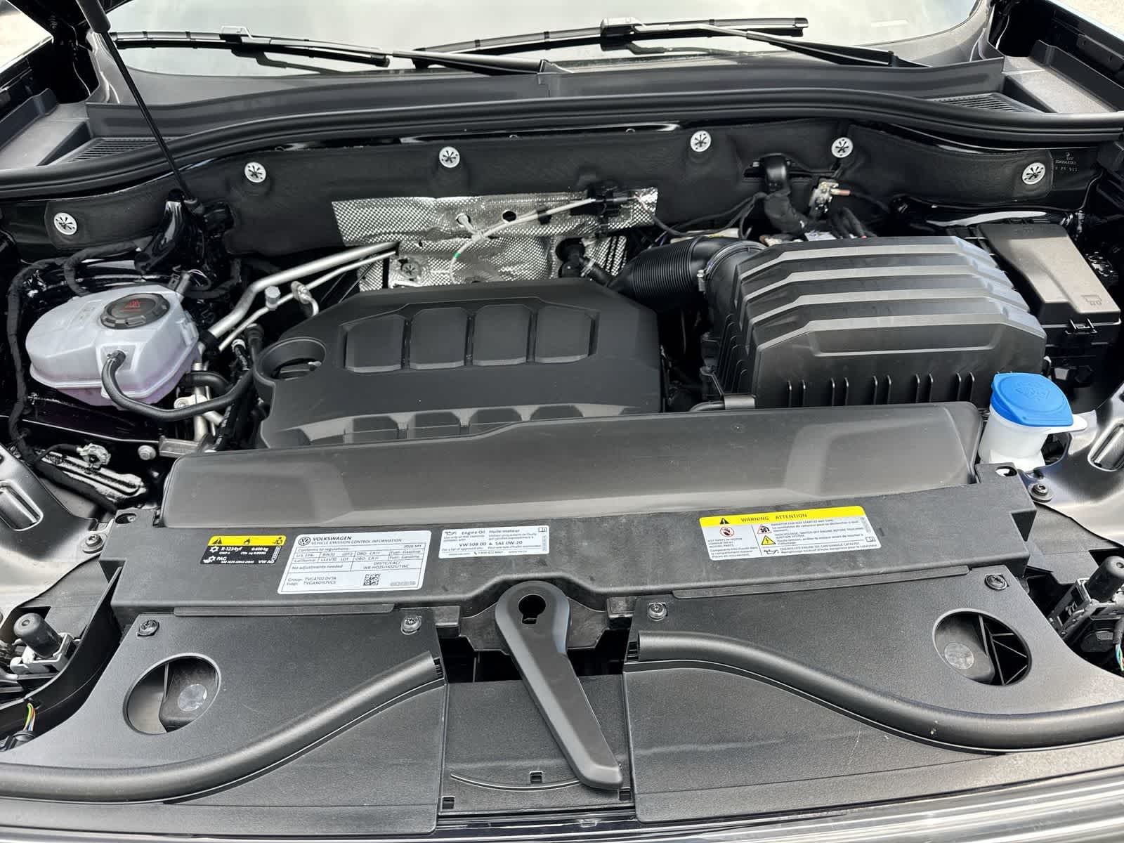 Volkswagen Atlas 2.0T SE con tecnología 2026