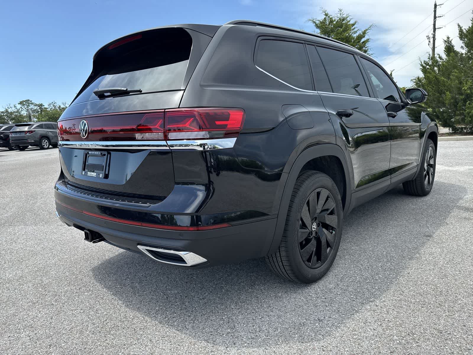 Volkswagen Atlas 2.0T SE con tecnología 2026