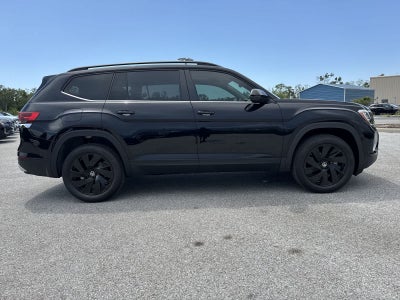 Volkswagen Atlas 2.0T SE con tecnología 2026