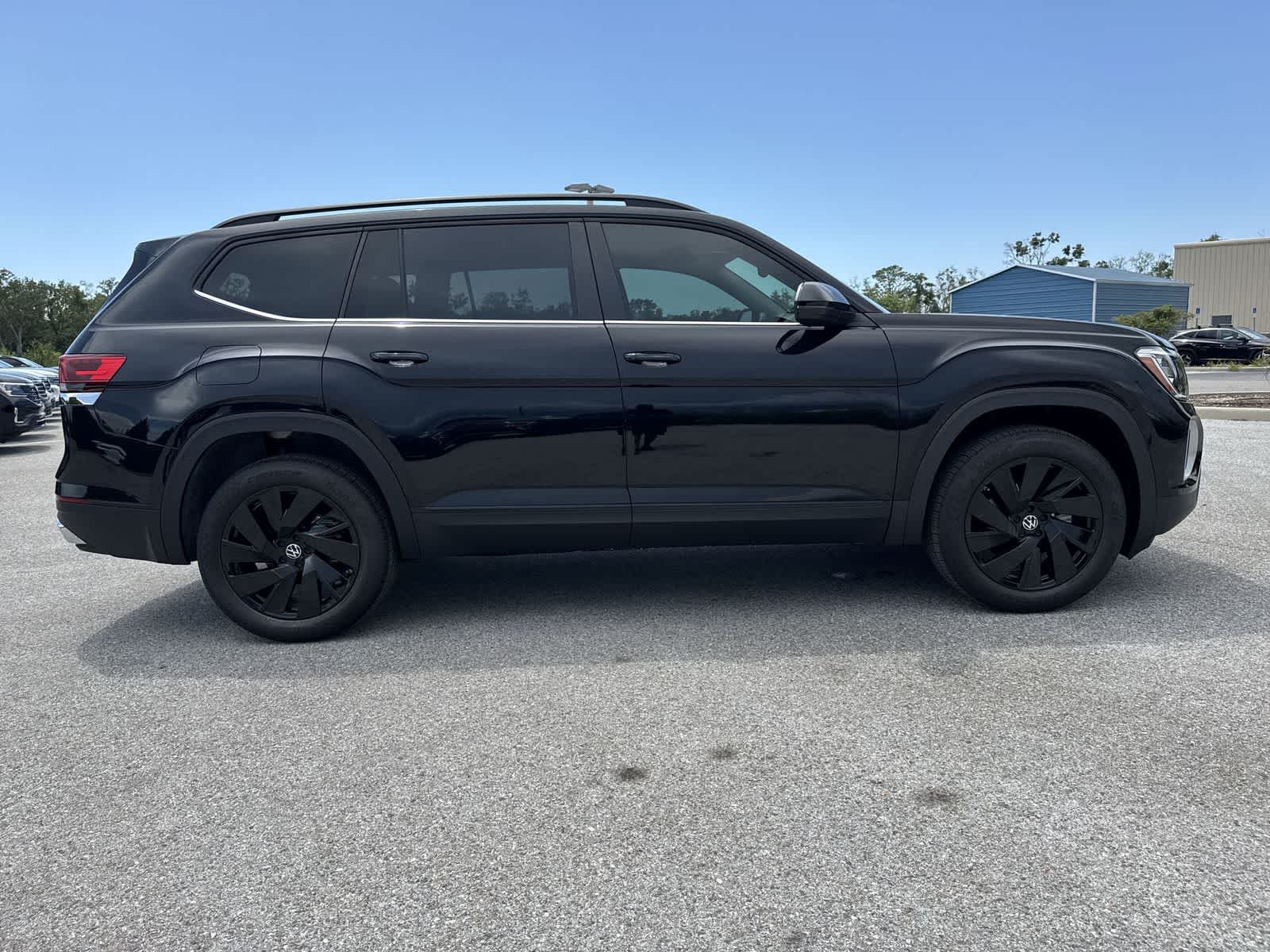 Volkswagen Atlas 2.0T SE con tecnología 2026