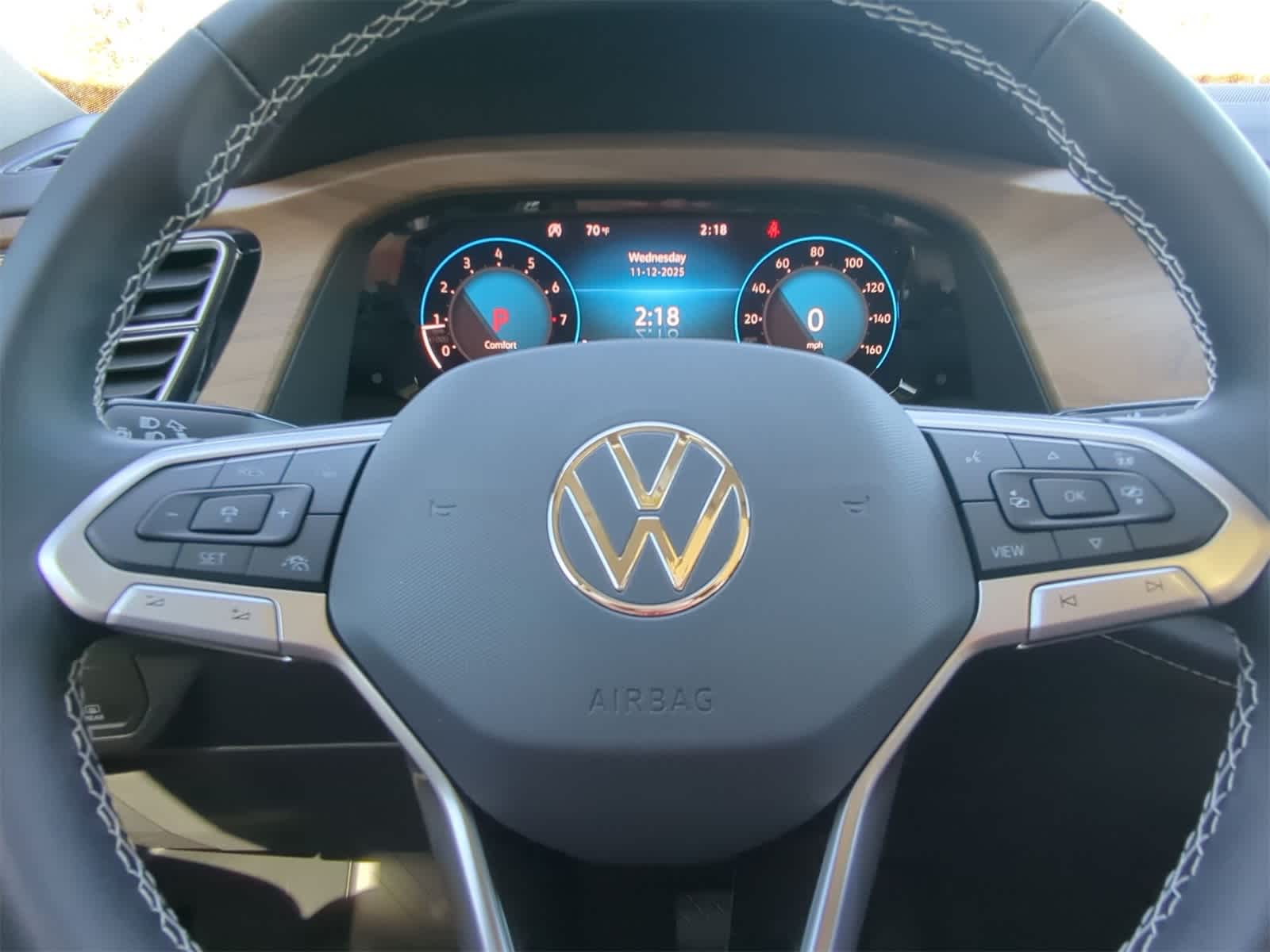 Volkswagen Atlas 2.0T SE con tecnología 2026