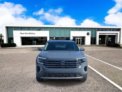 Volkswagen Atlas 2.0T SE con tecnología 2026