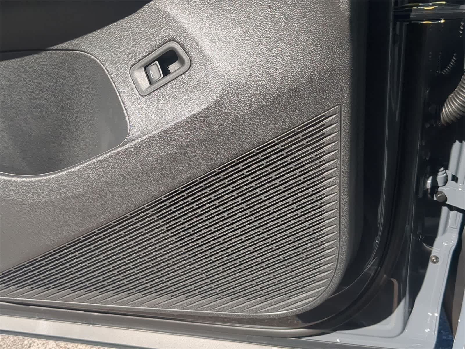 Volkswagen Atlas 2.0T SE con tecnología 2026