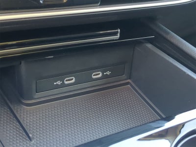 Volkswagen Atlas 2.0T SE con tecnología 2026