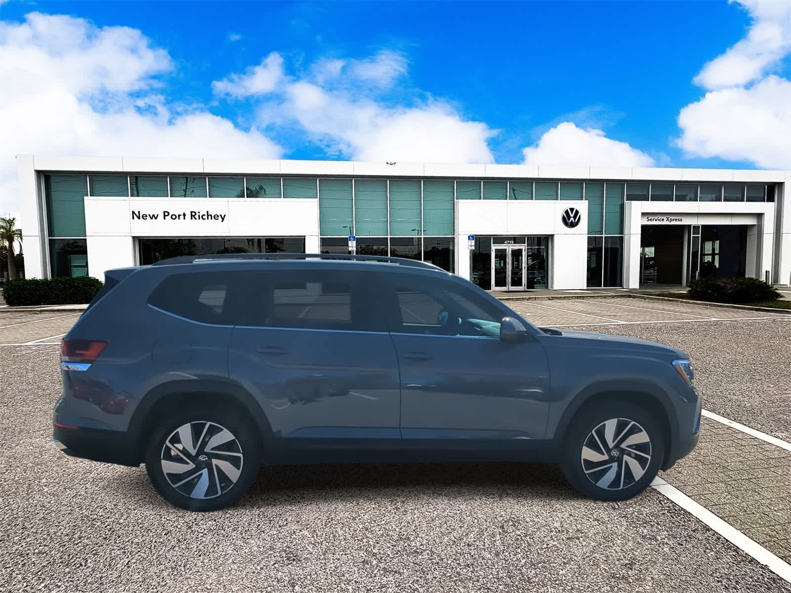 Volkswagen Atlas 2.0T SE con tecnología 2026