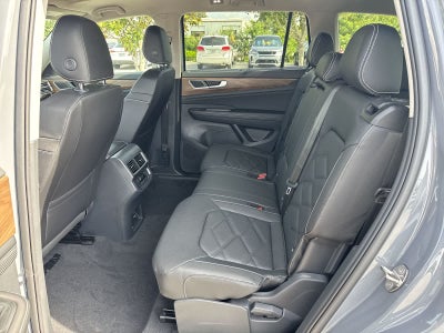 Volkswagen Atlas 2.0T SE con tecnología 2026