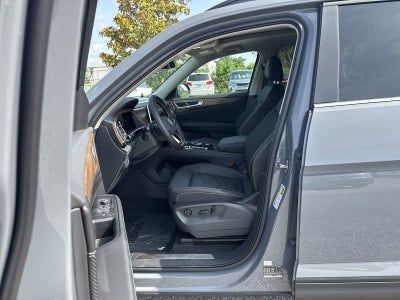Volkswagen Atlas 2.0T SE con tecnología 2026