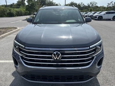 Volkswagen Atlas 2.0T SE con tecnología 2026