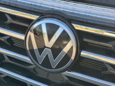 Volkswagen Atlas 2.0T SE con tecnología 2026