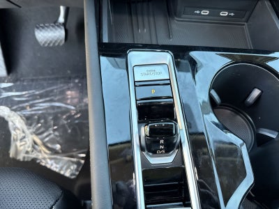 Volkswagen Atlas 2.0T SE con tecnología 2026