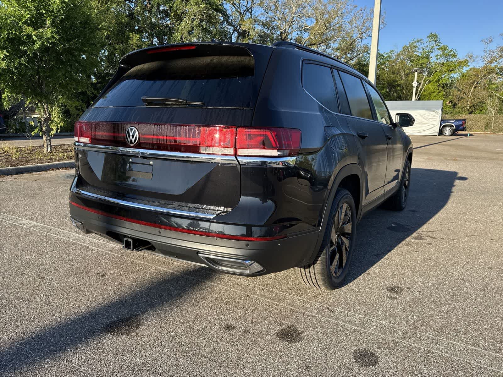 Volkswagen Atlas 2.0T SE con tecnología 2026