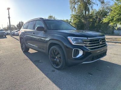 Volkswagen Atlas 2.0T SE con tecnología 2026