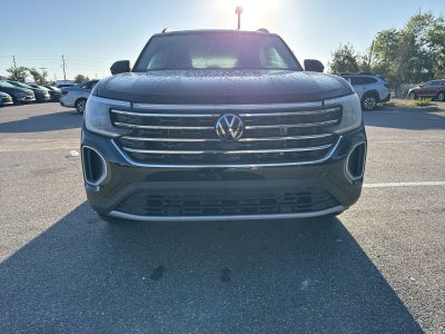 Volkswagen Atlas 2.0T SE con tecnología 2026