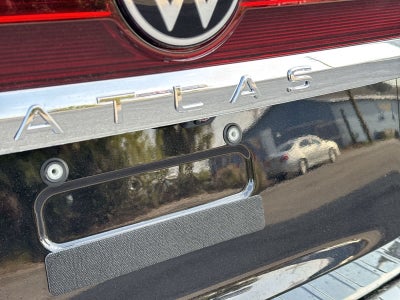 Volkswagen Atlas 2.0T SE con tecnología 2026