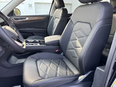 Volkswagen Atlas 2.0T SE con tecnología 2026