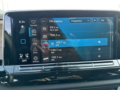 Volkswagen Atlas 2.0T SE con tecnología 2026