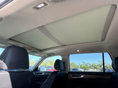 Volkswagen Atlas 2.0T SE con tecnología 2026