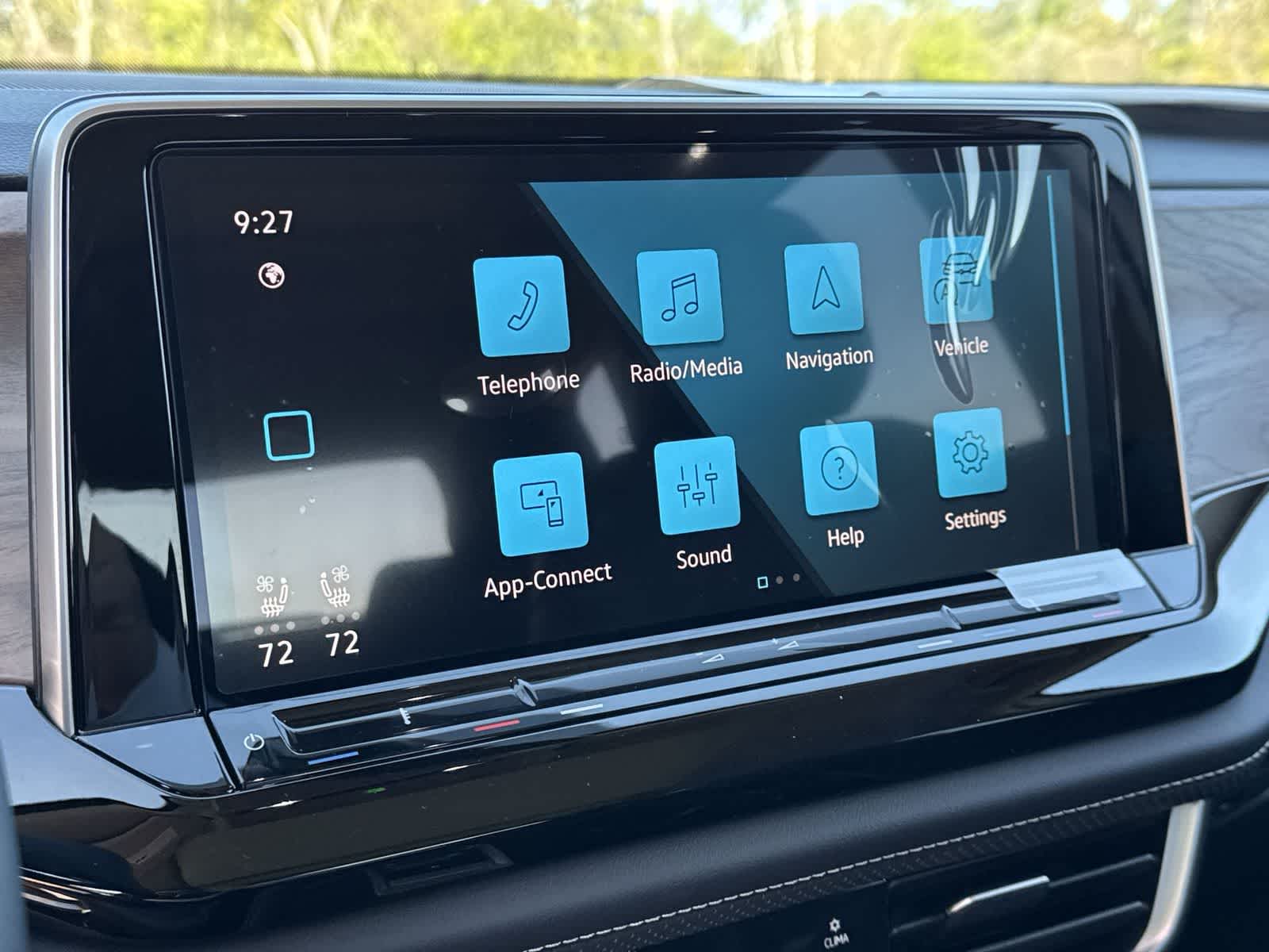 Volkswagen Atlas 2.0T SE con tecnología 2026