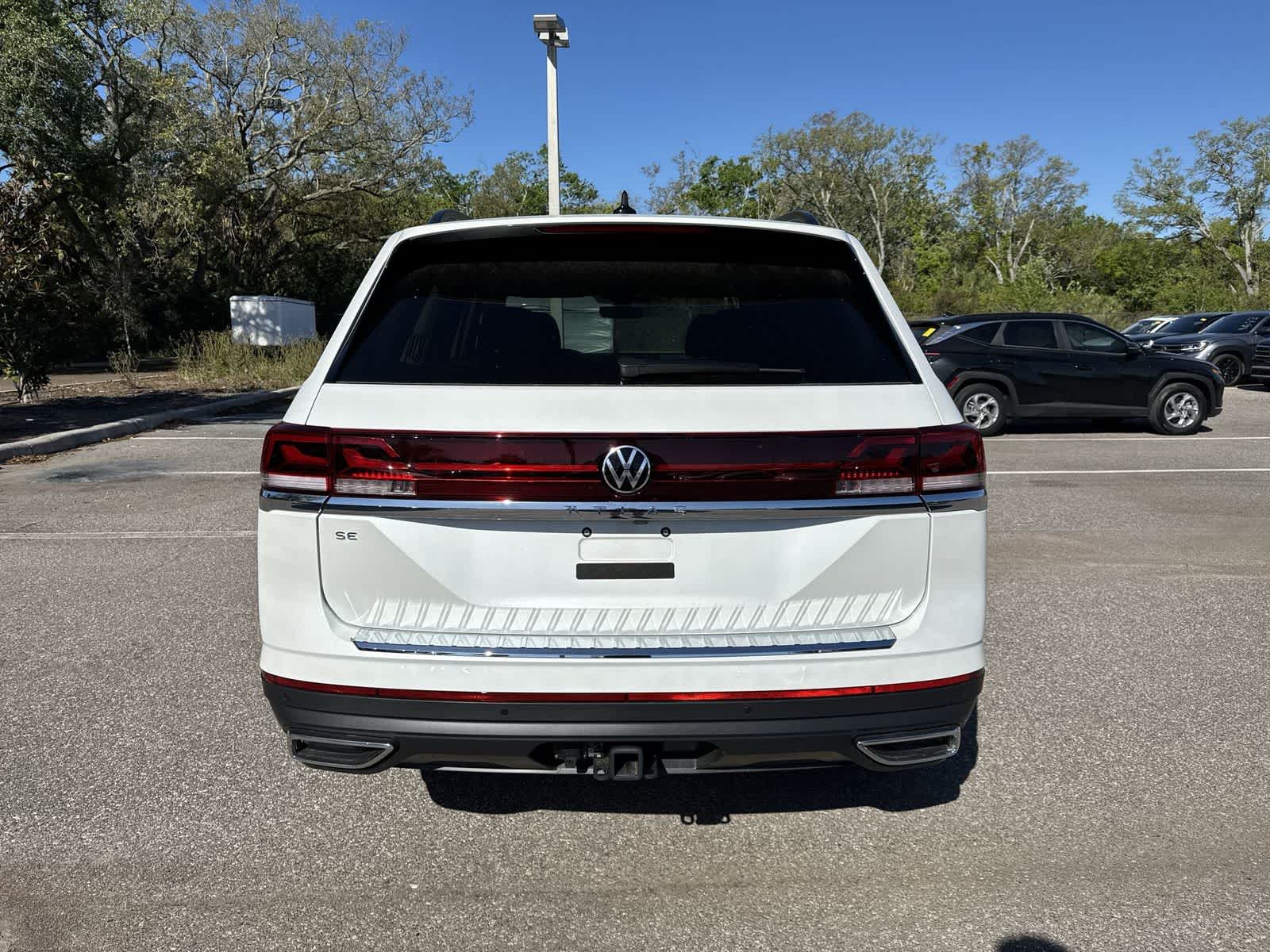 Volkswagen Atlas 2.0T SE con tecnología 2026