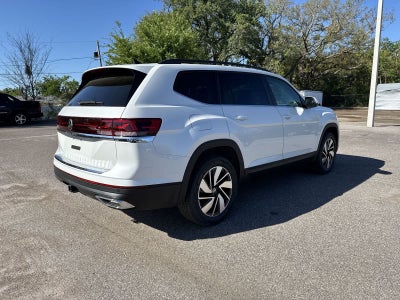 Volkswagen Atlas 2.0T SE con tecnología 2026