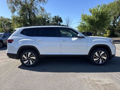 Volkswagen Atlas 2.0T SE con tecnología 2026